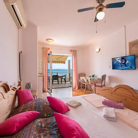 Lastavica Apartment