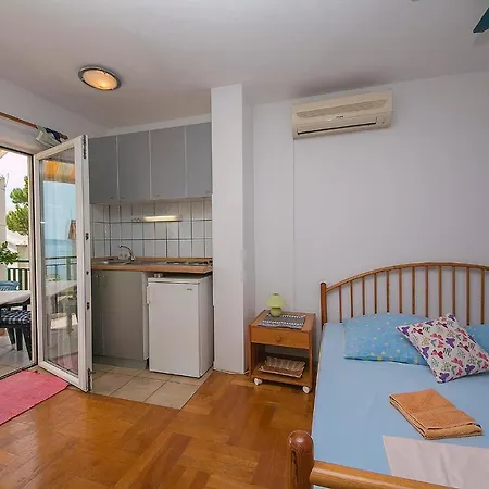 Lastavica Apartment